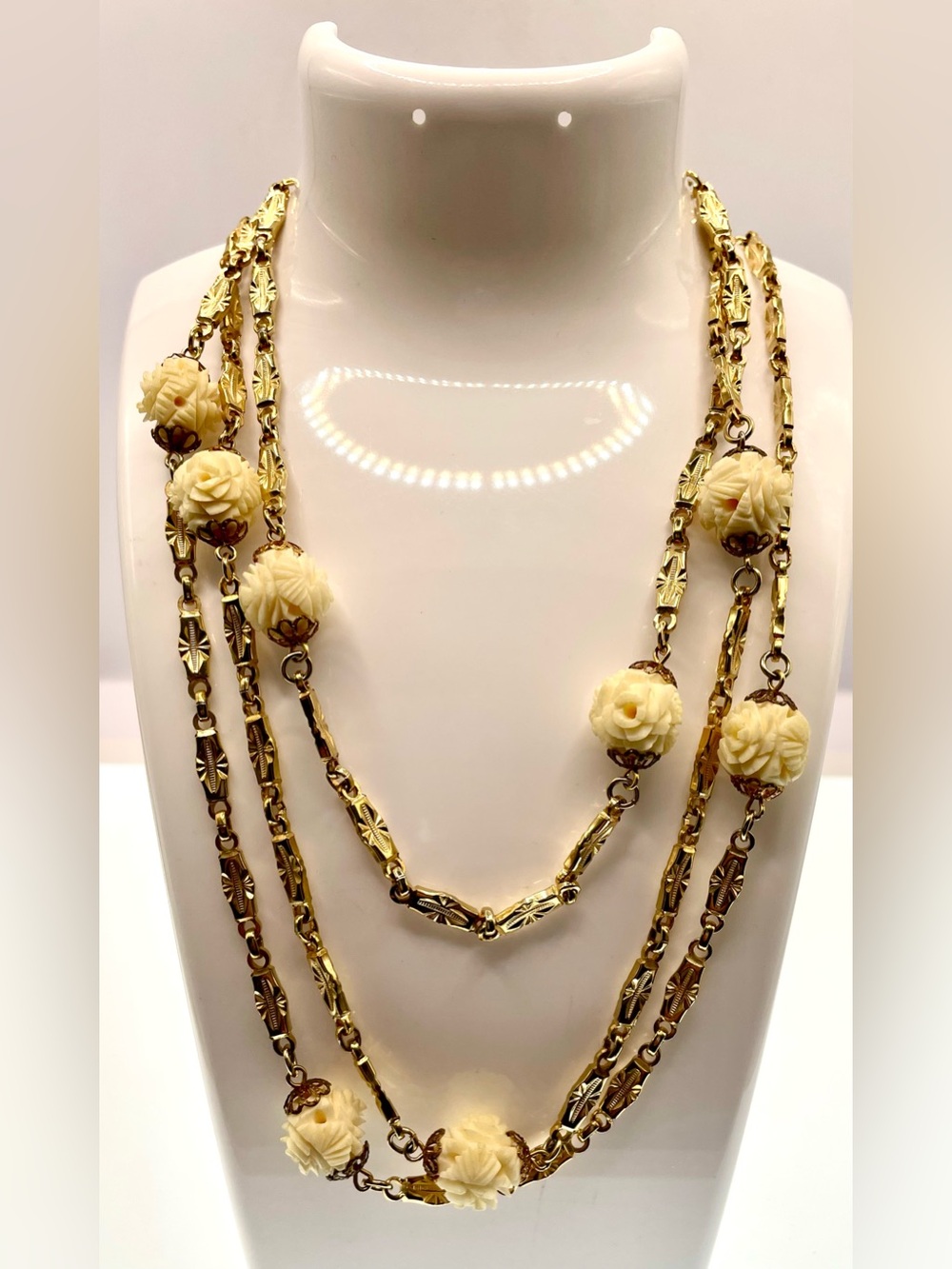 Vintage Carved Celluloid Rose Necklace Gold Tone Chain Floral Sautoir 54”